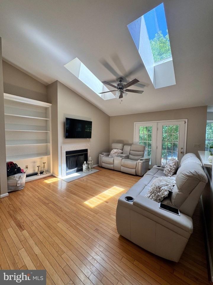 5420 Hazel Ct - Photo 7 of 7