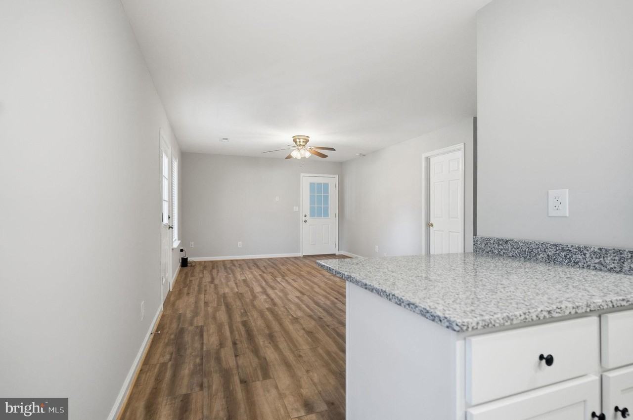 2691 Goldmiller Rd - Photo 6 of 17