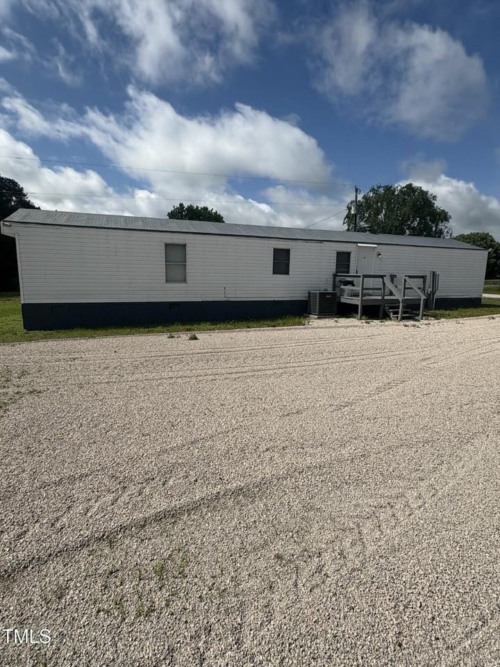 388 Mc Wilder Rd - Photo 3 of 13