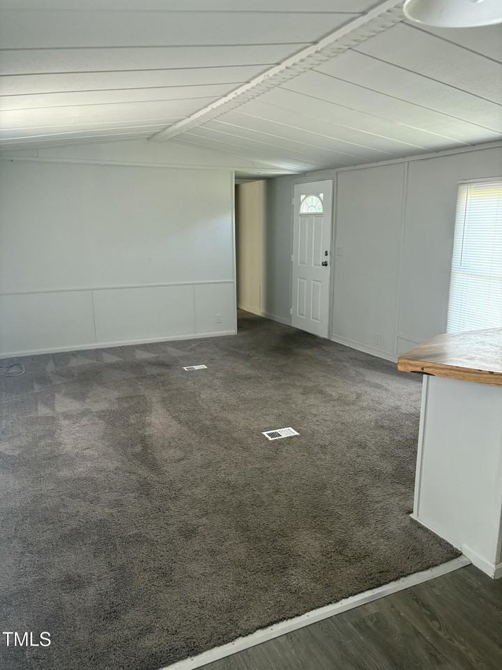388 Mc Wilder Rd - Photo 6 of 13