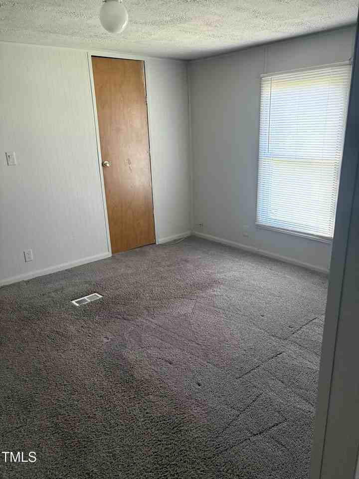 388 Mc Wilder Rd - Photo 7 of 13