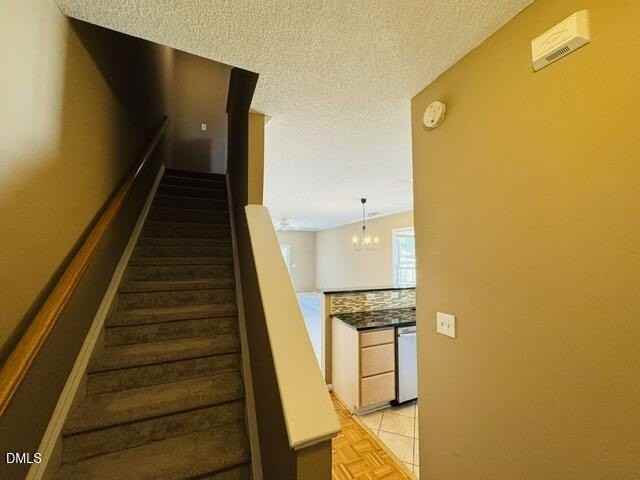 2027 Turtle Point Dr - Photo 2 of 18