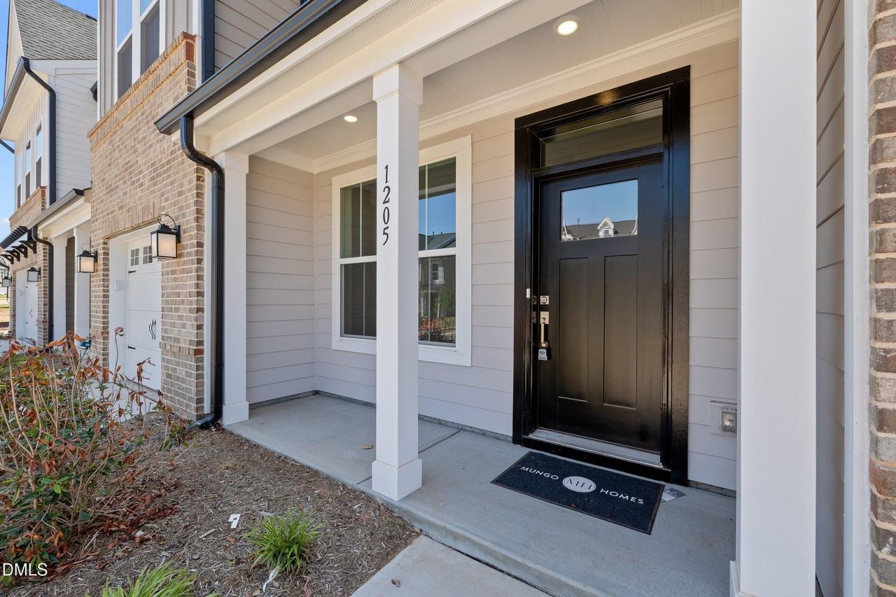 1205 Bell Heather Rd - Photo 5 of 42