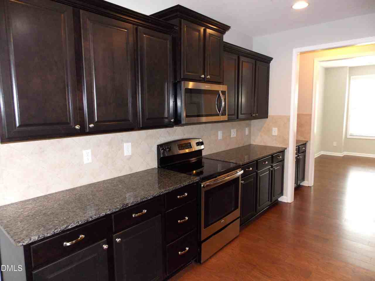 603 Old Mill Village Dr - Photo 6 of 32