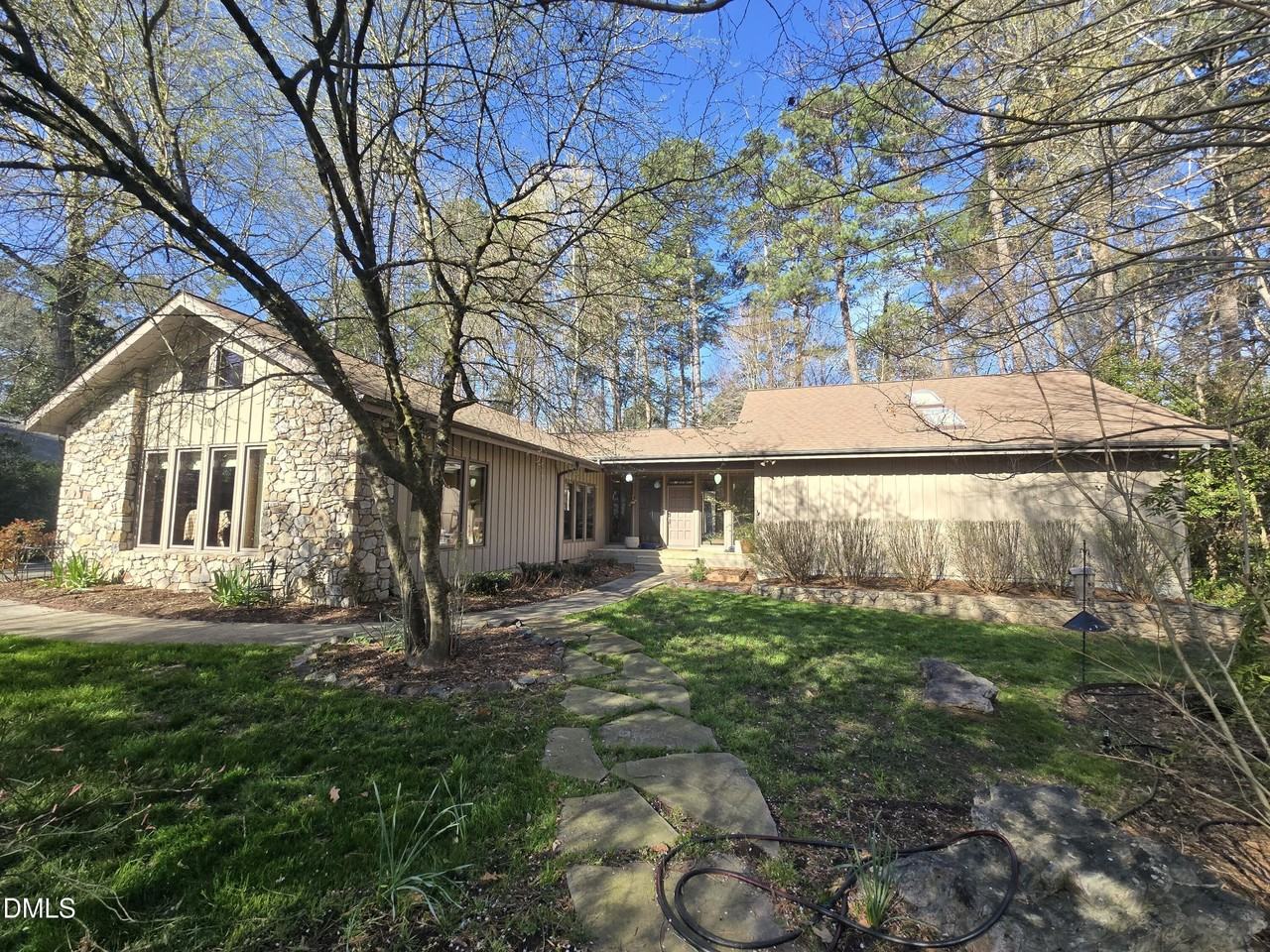 10 Kendall Dr - Photo 2 of 36