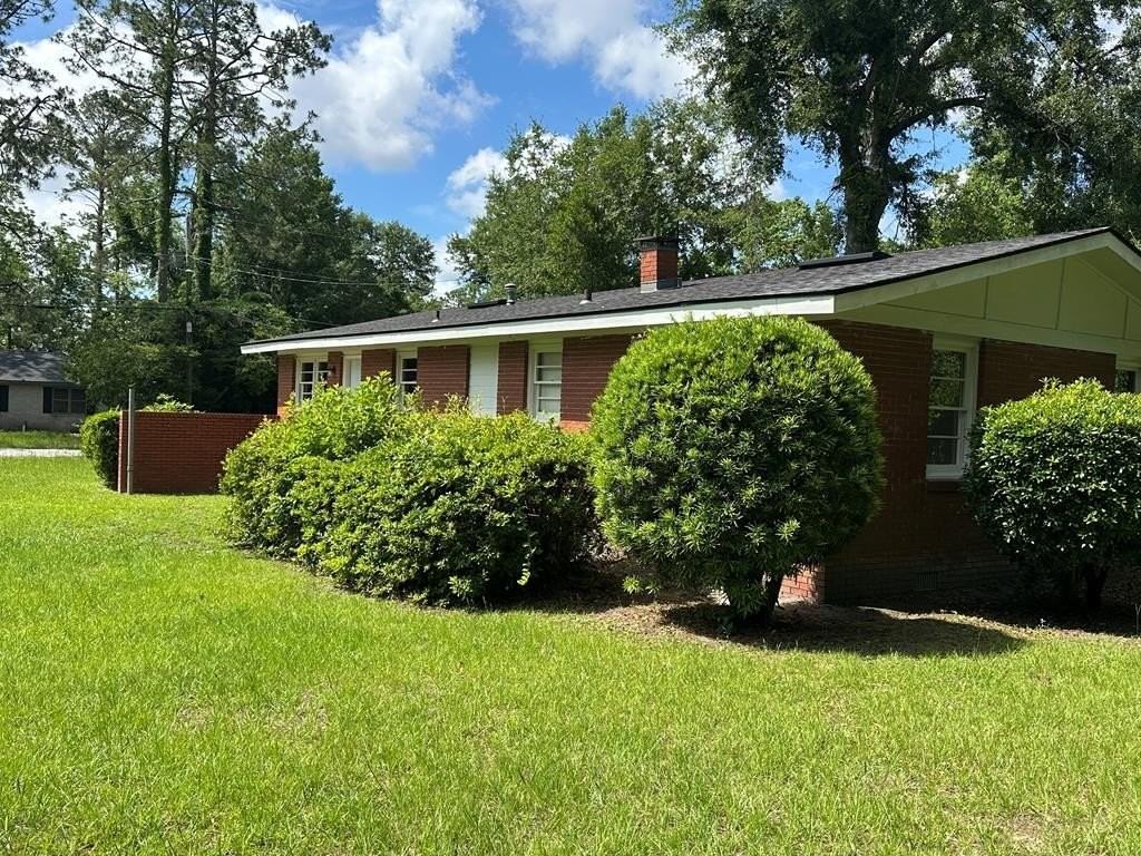 1018 Cherokee St - Photo 4 of 12