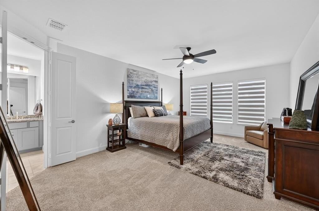 1317 Cypress Ct - Photo 4 of 40