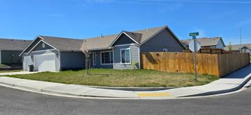 featured image of 2766 Thrush St