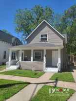 811 S Summit Ave - Photo 1 of 1
