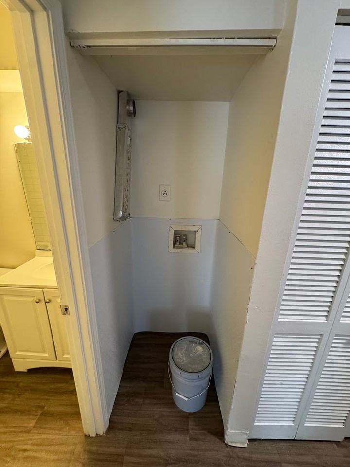 1135 S 2nd St #1135-102 - Photo 4 of 13