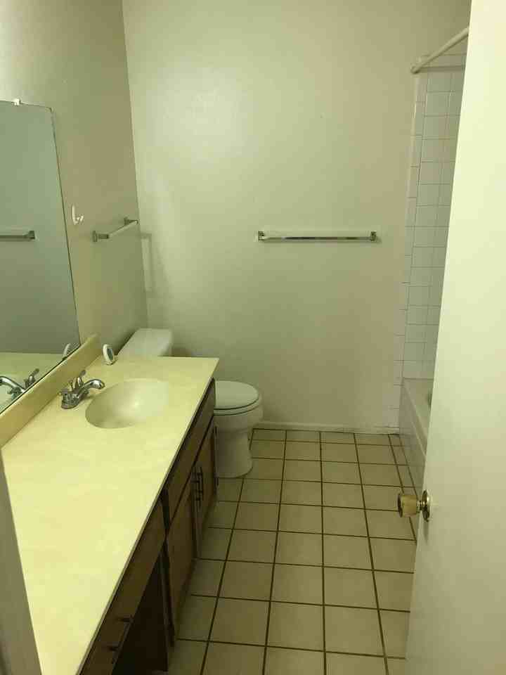 4003 N Grimes St - Photo 7 of 7