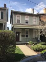 featured image of 123 W Sycamore St