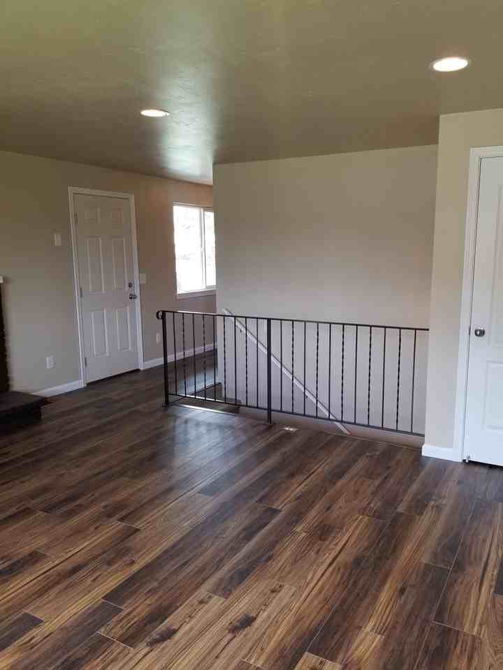 2219 E Central Ave - Photo 4 of 17