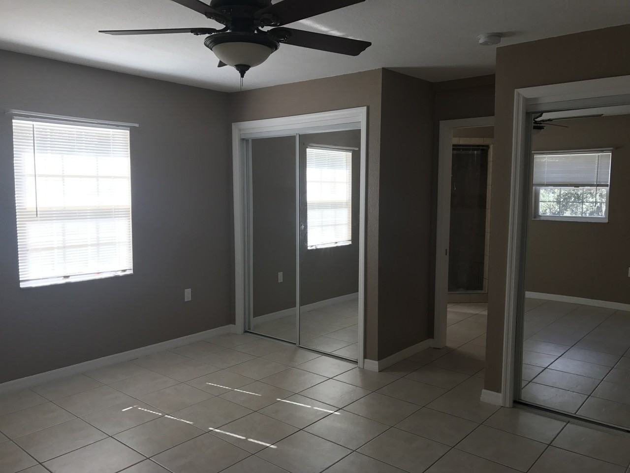 2854 Laurel Ave - Photo 6 of 13