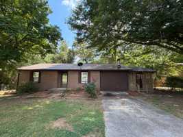featured image of 24 Woodberry Dr Se