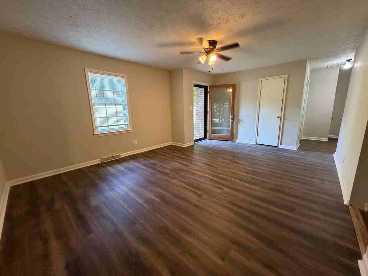 24 Woodberry Dr Se - Photo 4 of 25