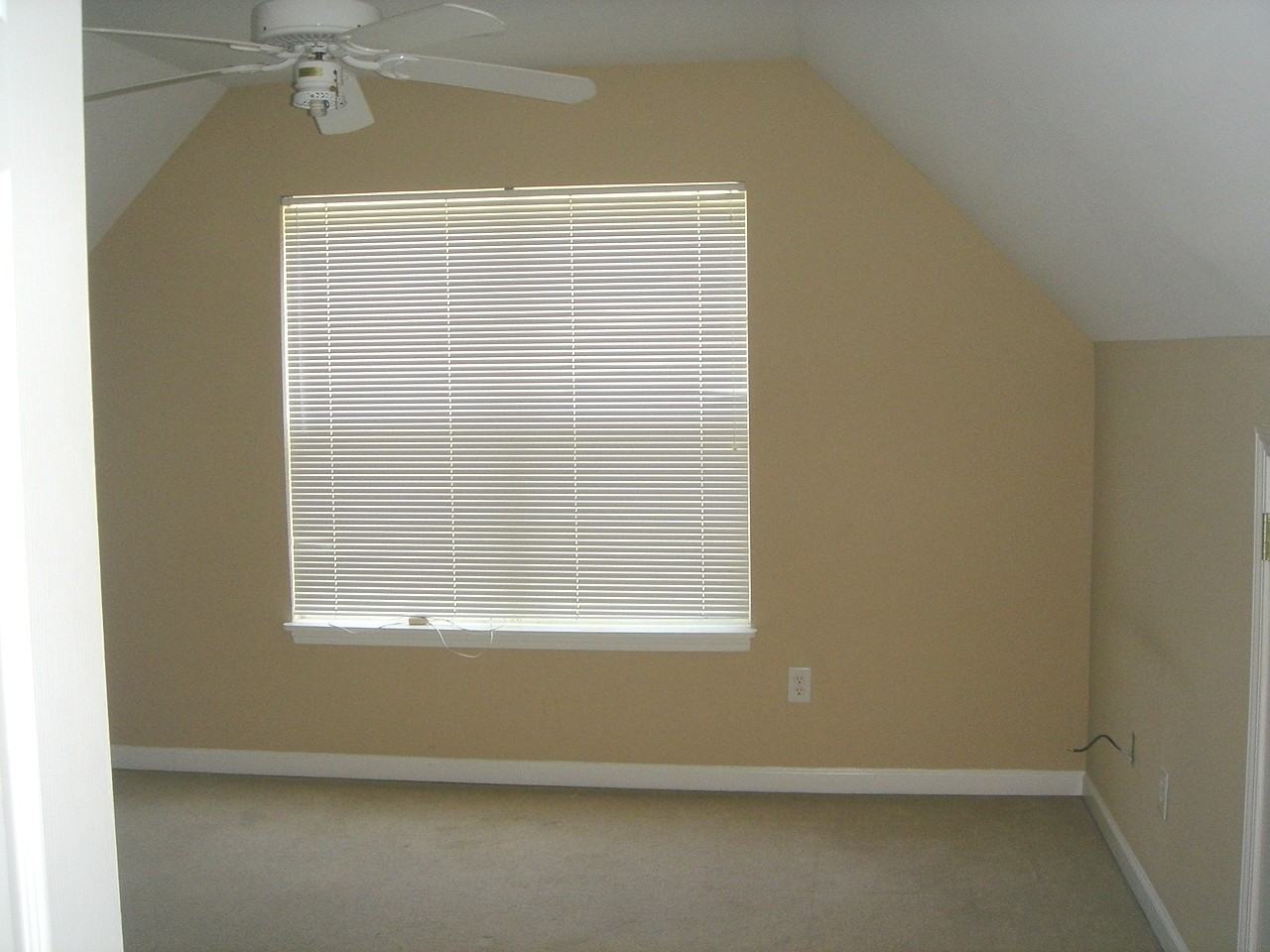 5720 Wrightsville Ave - Photo 5 of 11