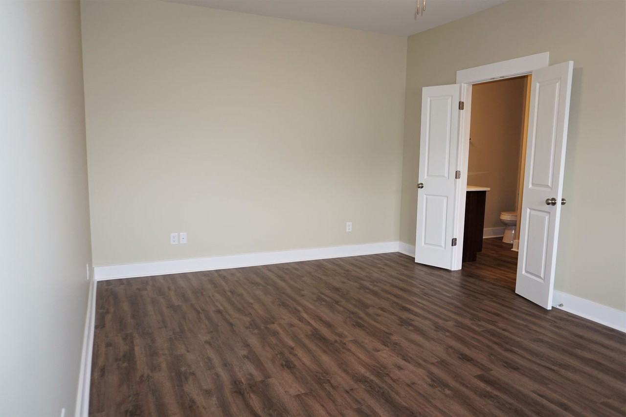 3612 Red Maple Way - Photo 5 of 12