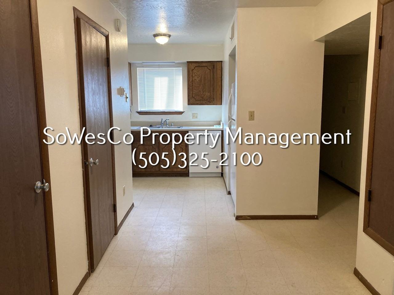 822 N Vine Ave #B - Photo 3 of 12