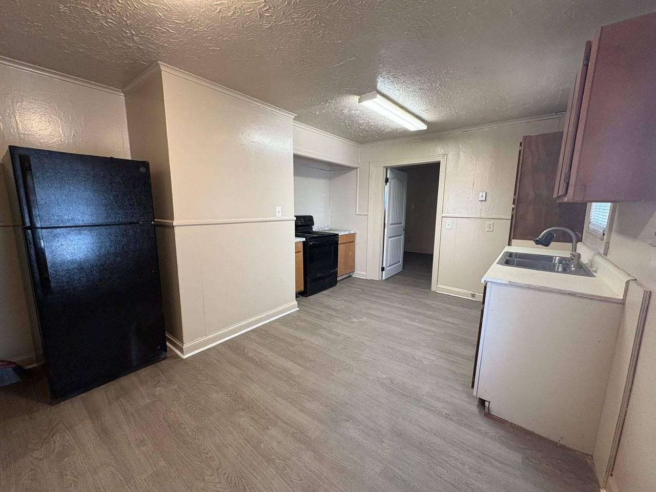 1749 Caroline St - Photo 5 of 15
