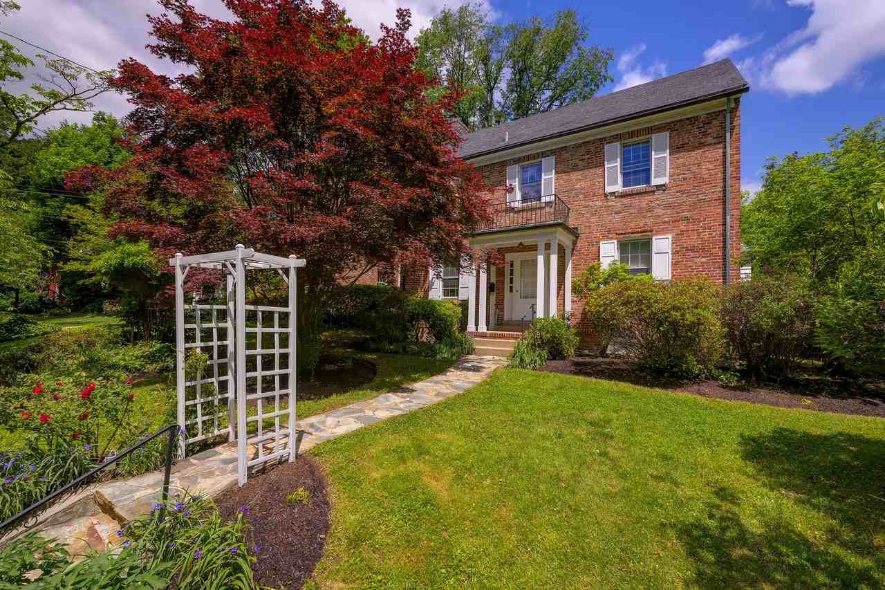 3677 Upton St Nw - Photo 2 of 50