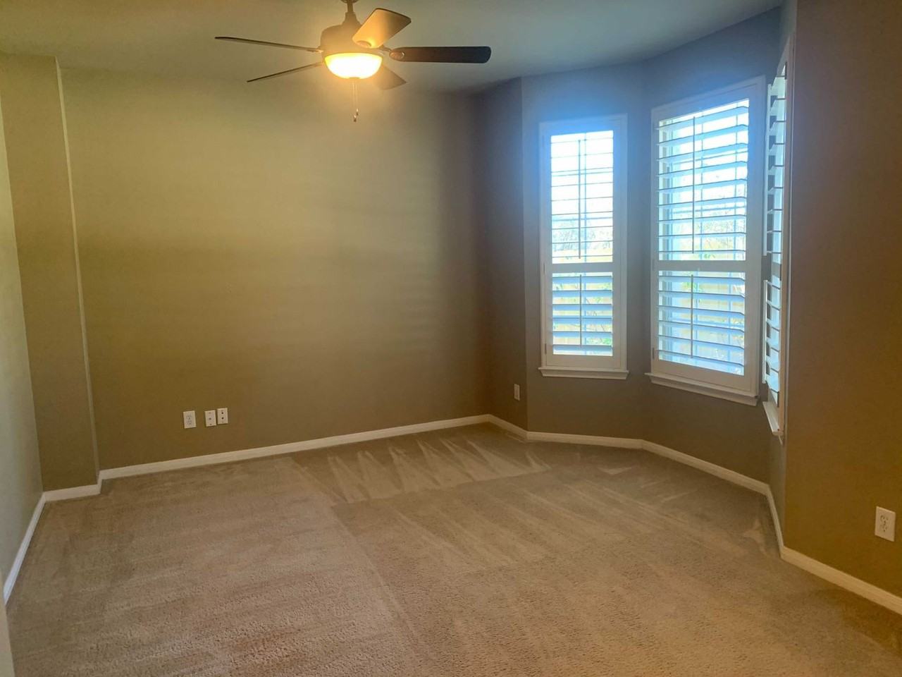 842 Windhurst - Photo 3 of 24