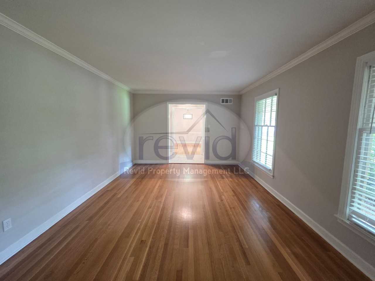 99 Perkins Ext - Photo 6 of 50