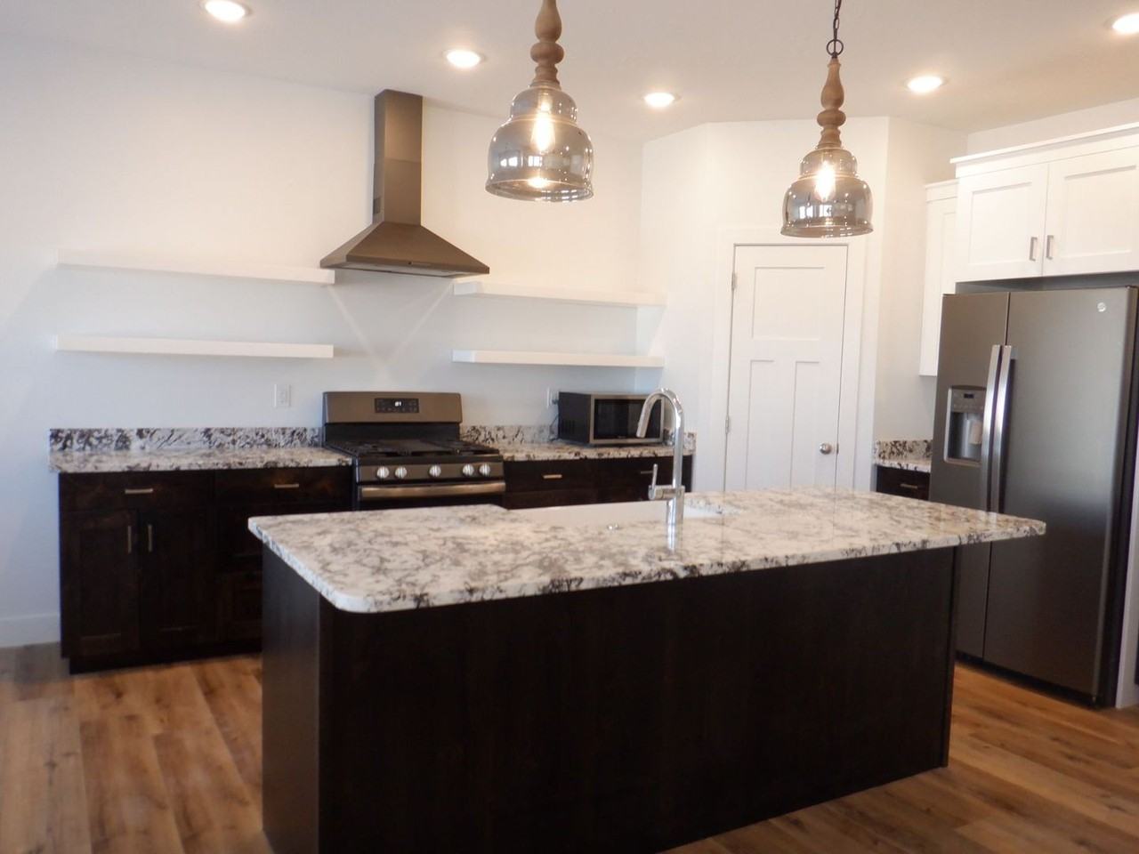 3182 W 1775 N - Photo 5 of 20