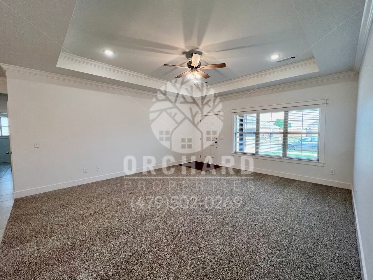 925 Sugar Pine St - Photo 3 of 26