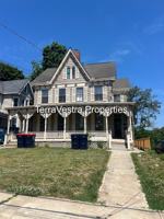 featured image of 41 East Ave