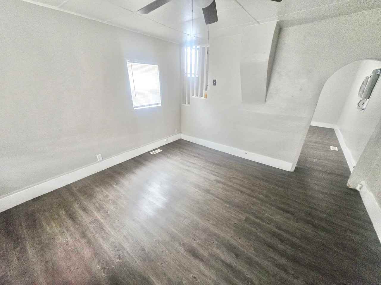 1021 E Abriendo Ave - Photo 2 of 17