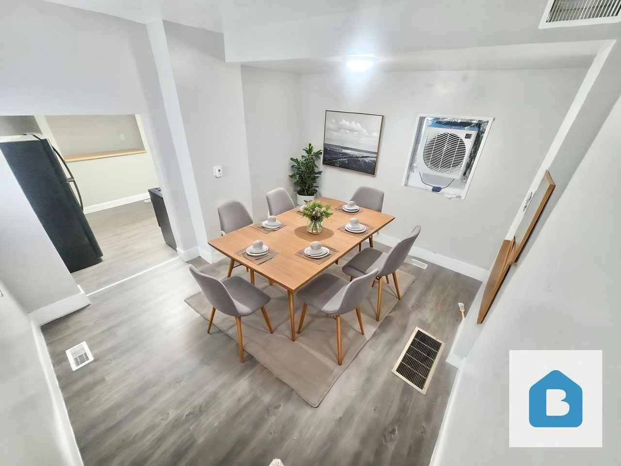 1021 E Abriendo Ave - Photo 3 of 17