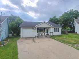 1101 N 28th St - Photo 1 of 1