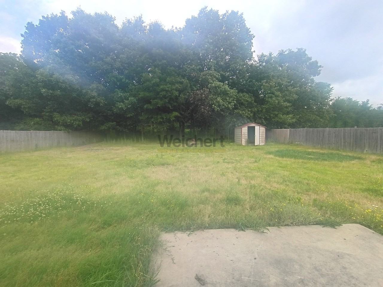 602 Marion St - Photo 4 of 4