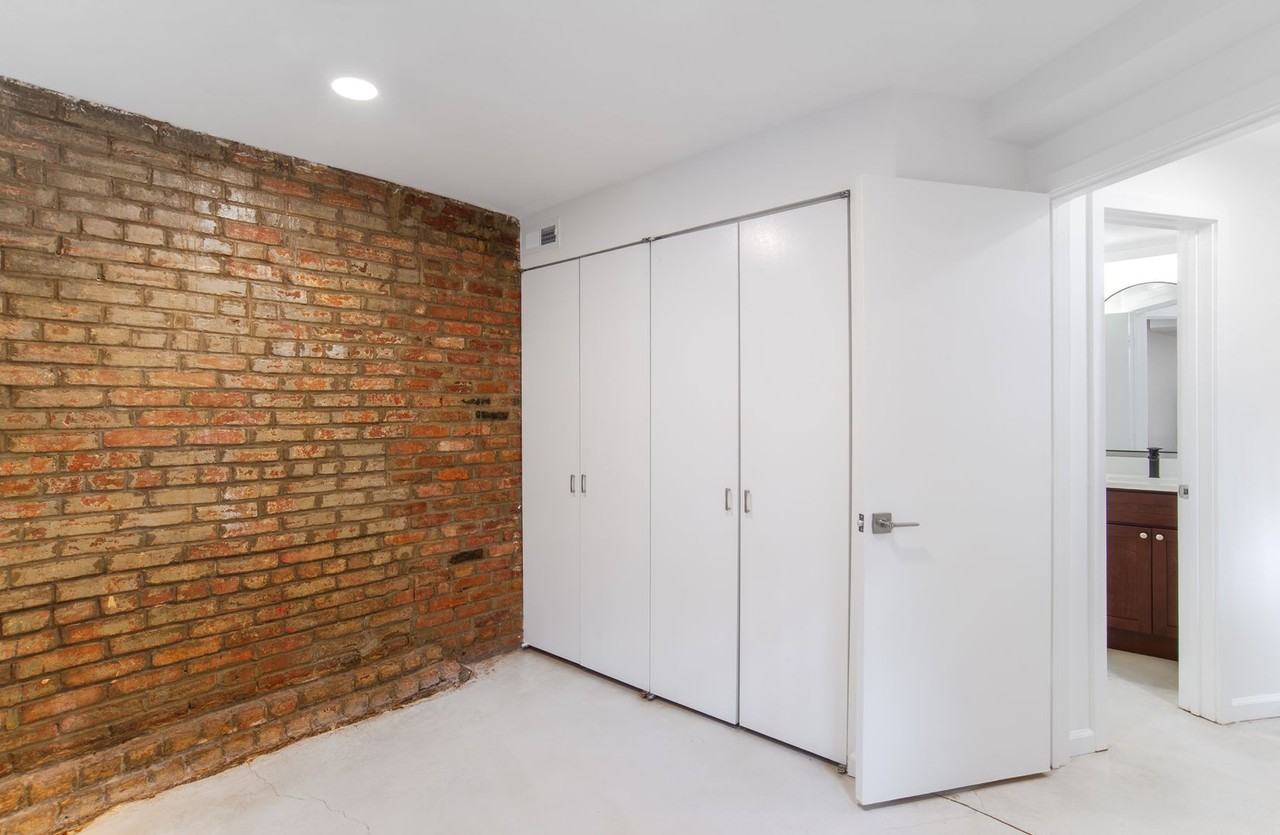 U Street Apartments - Photo 5 of 10