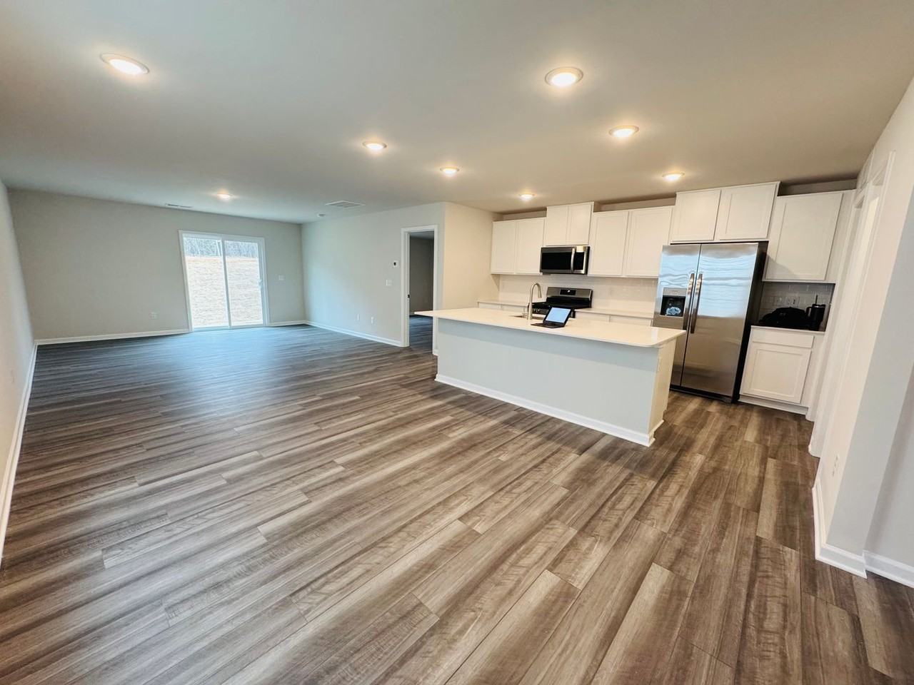 13151 Hampton Bay Ln - Photo 4 of 23