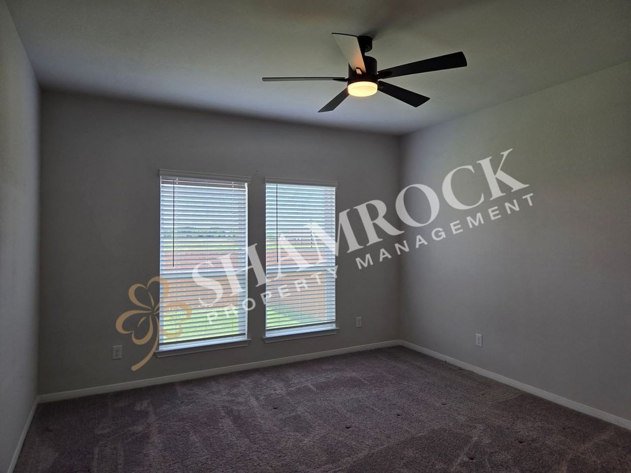 11120 Solar St - Photo 7 of 22