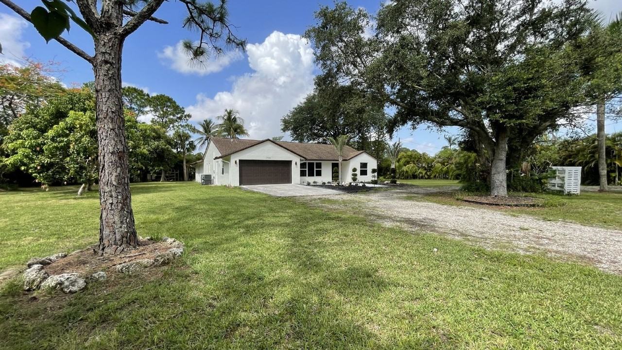 17548 32nd Ln N - Photo 2 of 27