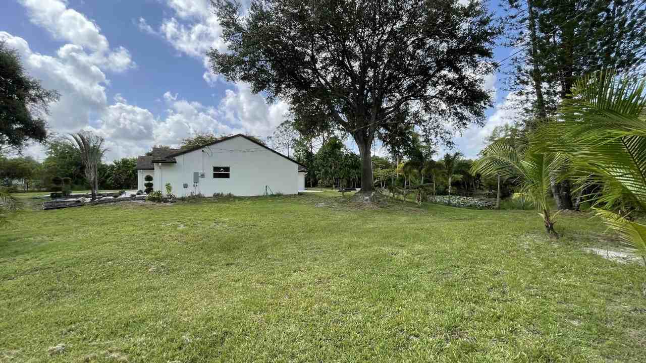 17548 32nd Ln N - Photo 3 of 27