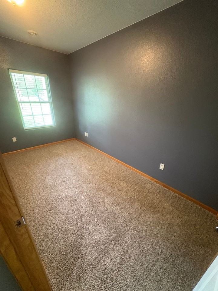 3852 Jay Ln - Photo 3 of 15