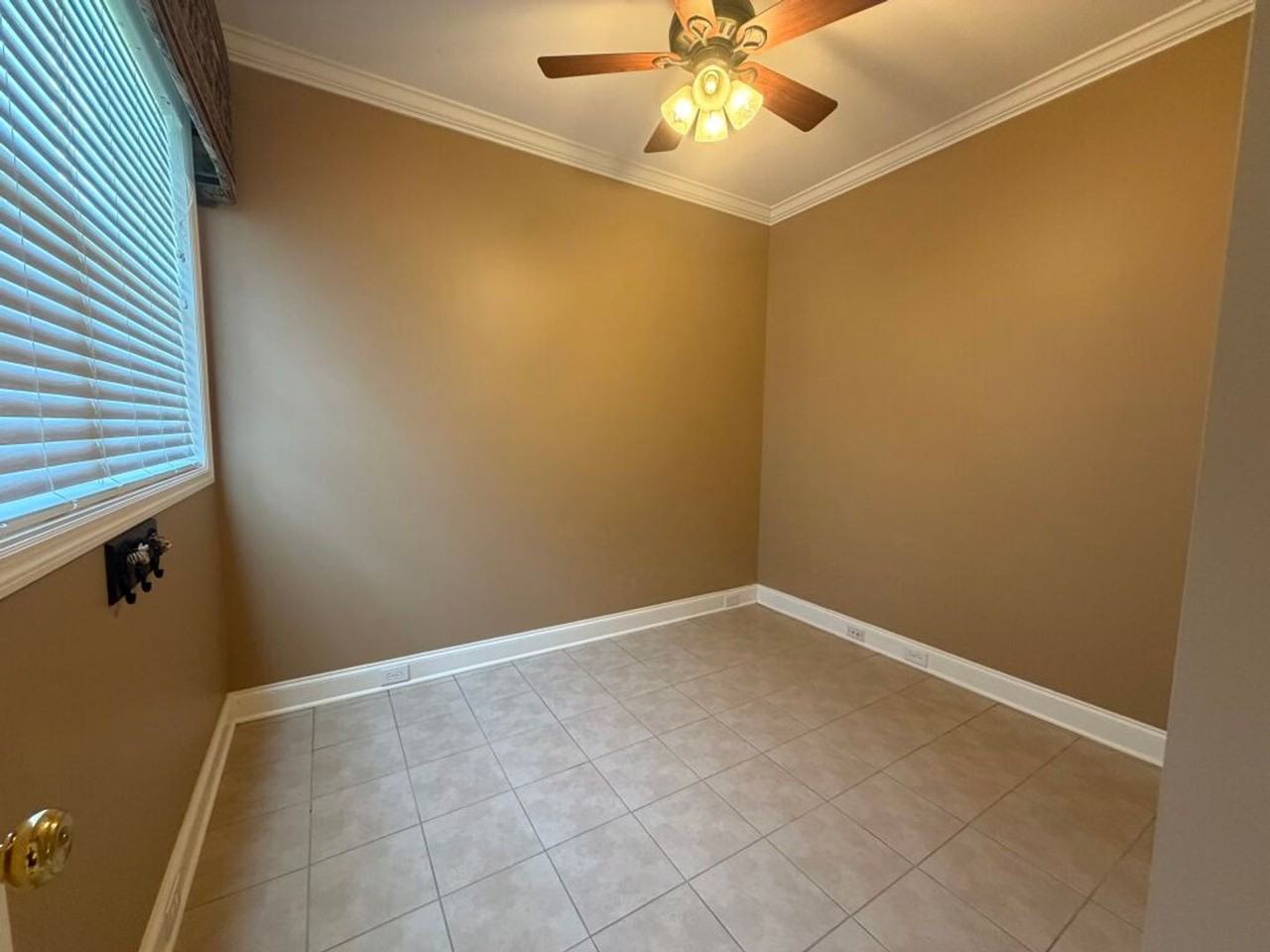 4601 Ivy Rose Dr - Photo 7 of 22