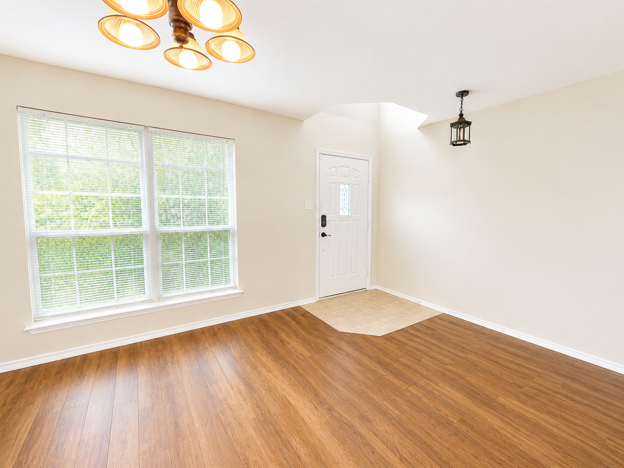 5406 Boot Scootin Ct - Photo 5 of 34