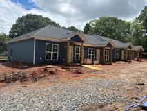 180 Long St - Photo 1 of 1