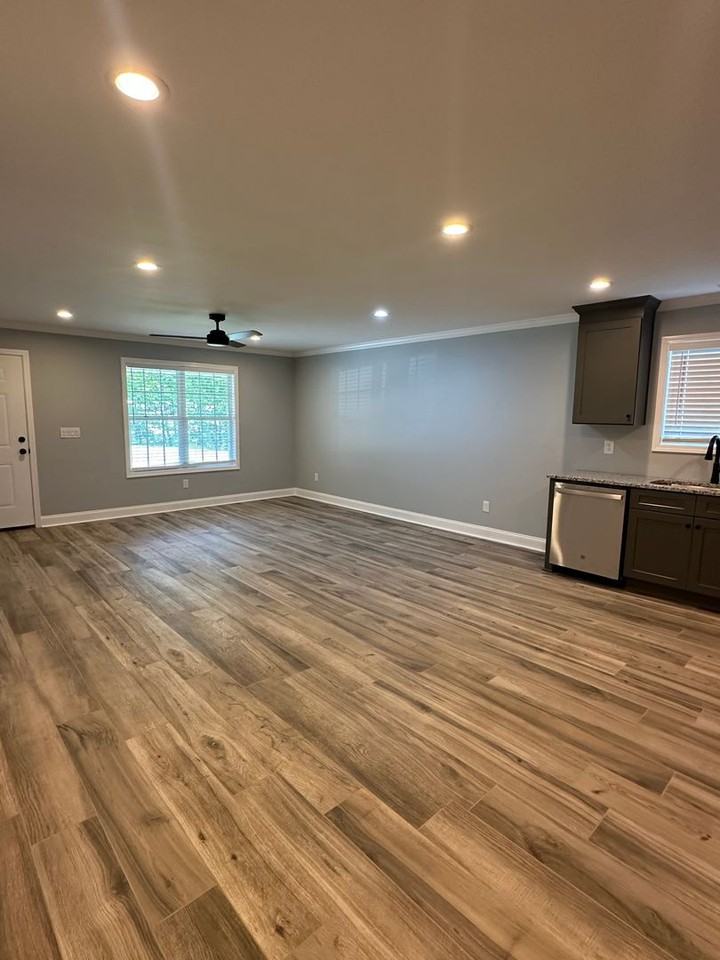 3632 Joyce St - Photo 3 of 15
