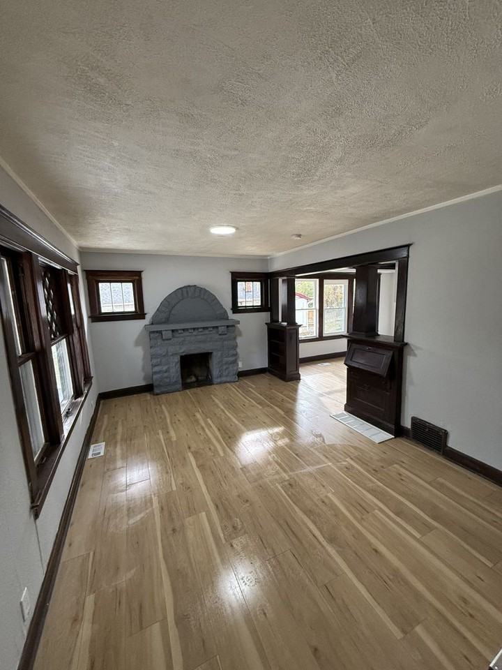 3514 Bellefontaine Ave - Photo 5 of 9