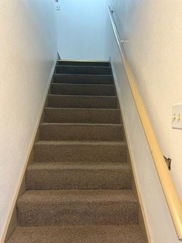 212 Manson Ave Apt A - Photo 2 of 12