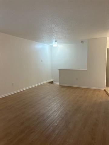 212 Manson Ave Apt A - Photo 5 of 12