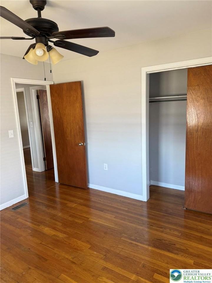 2229 Rodgers St - Photo 4 of 17