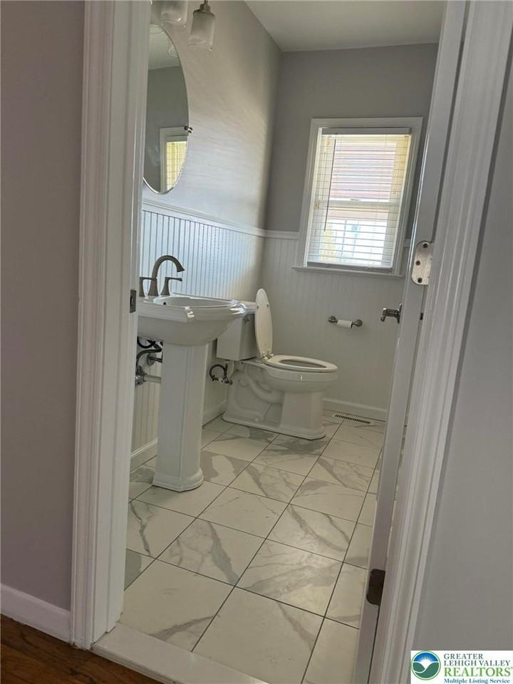 2229 Rodgers St - Photo 6 of 17