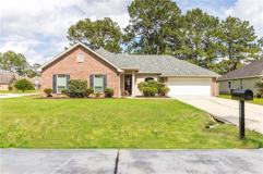 711 Lionel Ct - Photo 1 of 1